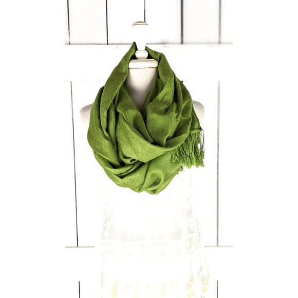 Green paisley pashmina tassel fringe infinity  loop scarf - Picture 1 of 6